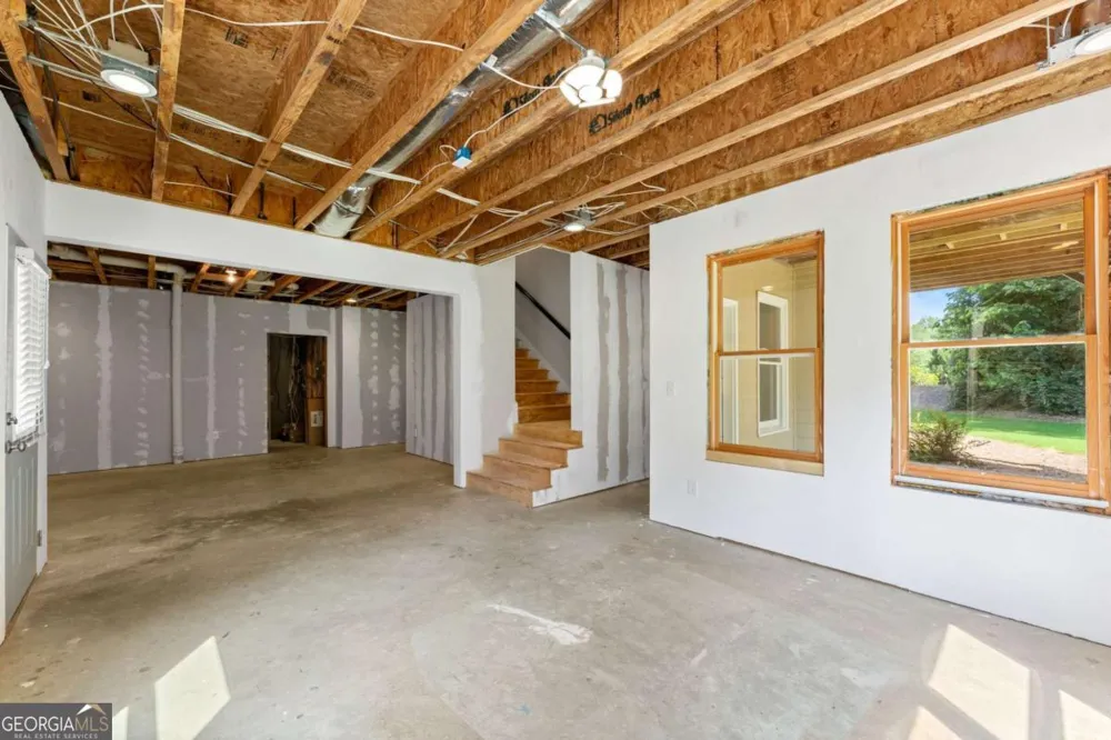 5050 Fenwick DR Cumming, GA 30040