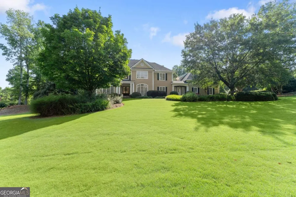 5050 Fenwick DR Cumming, GA 30040
