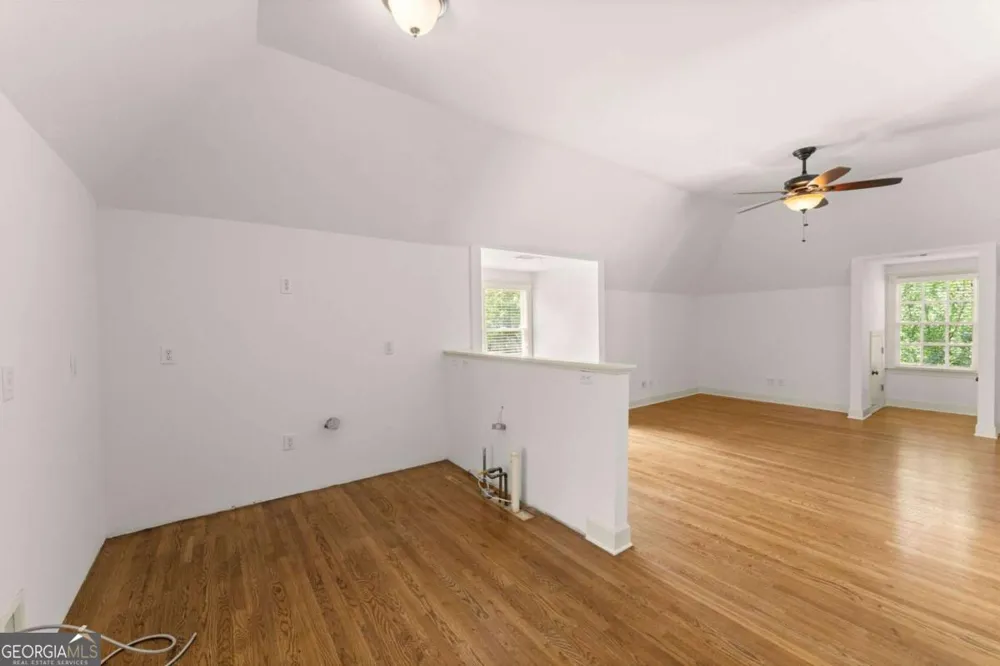 5050 Fenwick DR Cumming, GA 30040