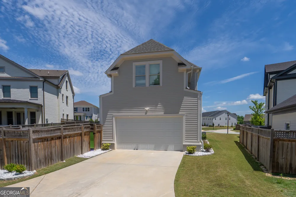 1489 Spruce DR Conyers, GA 30094