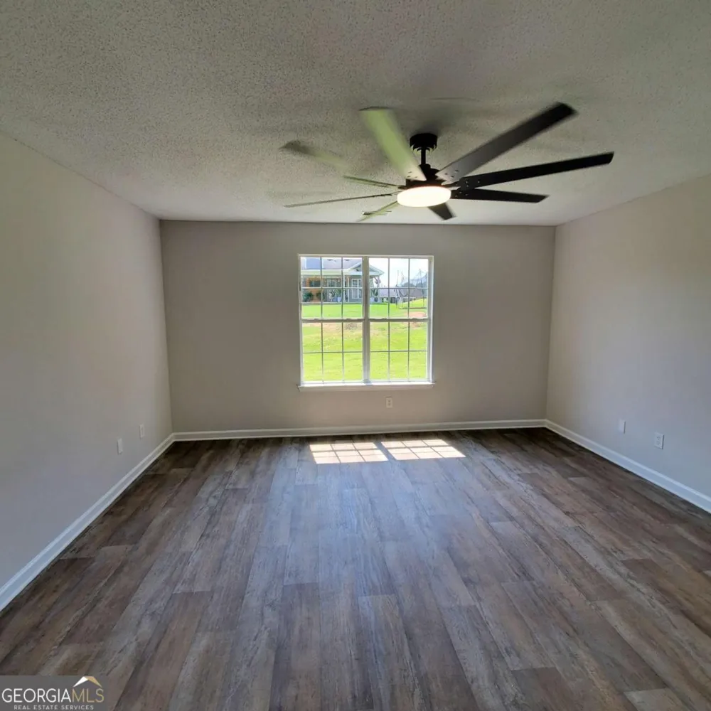 833 Kendall Park DR Winder, GA 30680