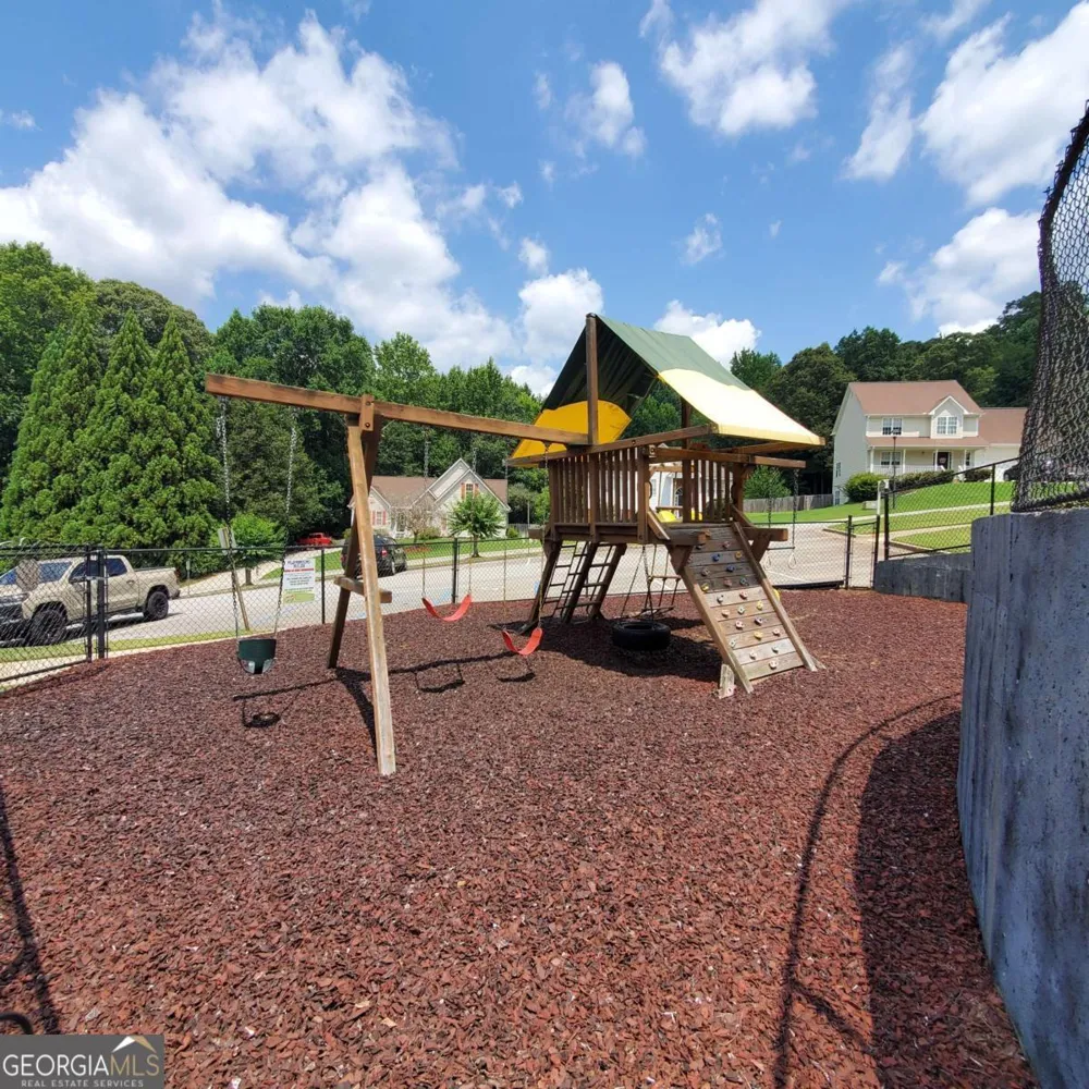 833 Kendall Park DR Winder, GA 30680