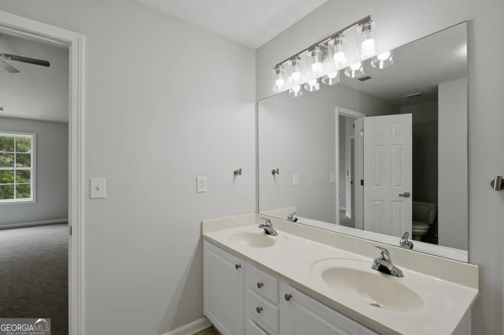 105 Chandler TRCE Covington, GA 30016