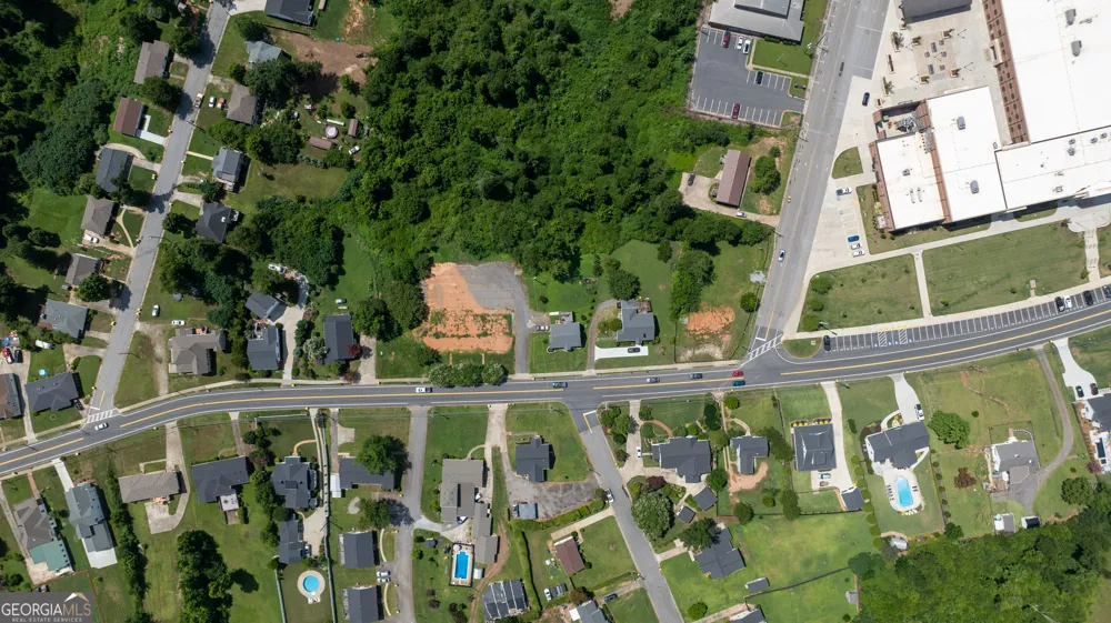170 LaGrange ST Newnan, GA 30263