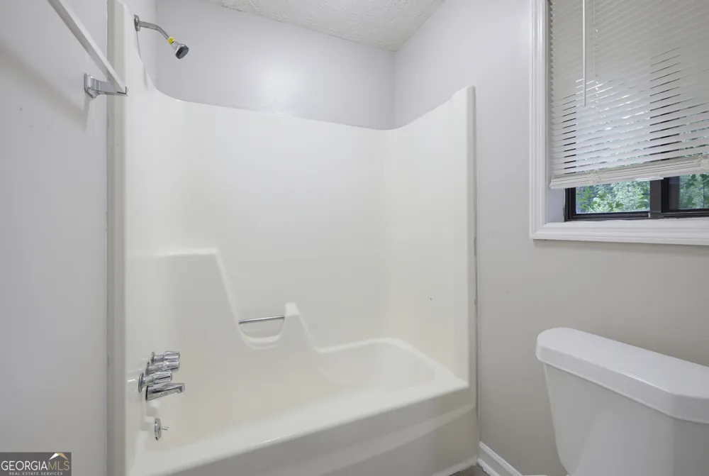 2544 Highland DR SE Conyers, GA 30013