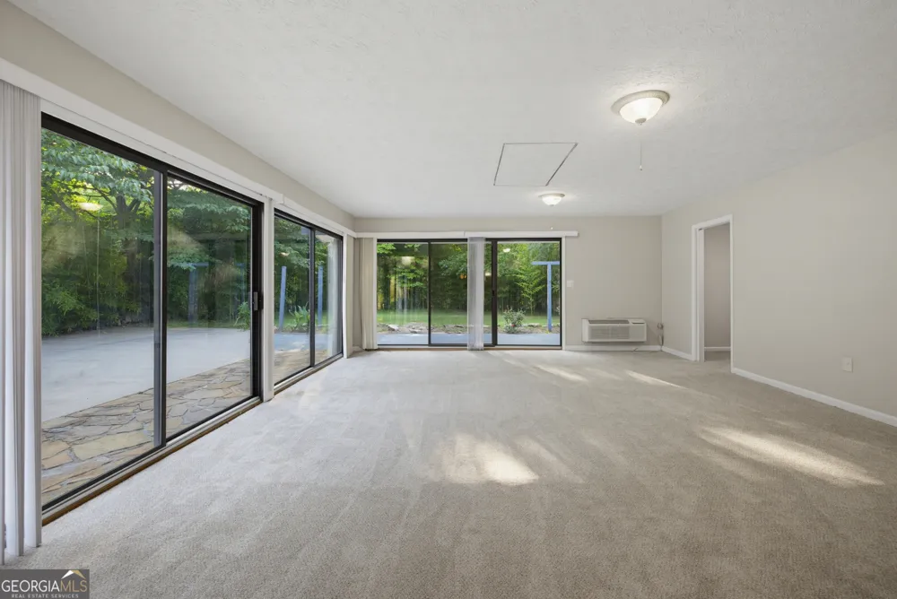2544 Highland DR SE Conyers, GA 30013