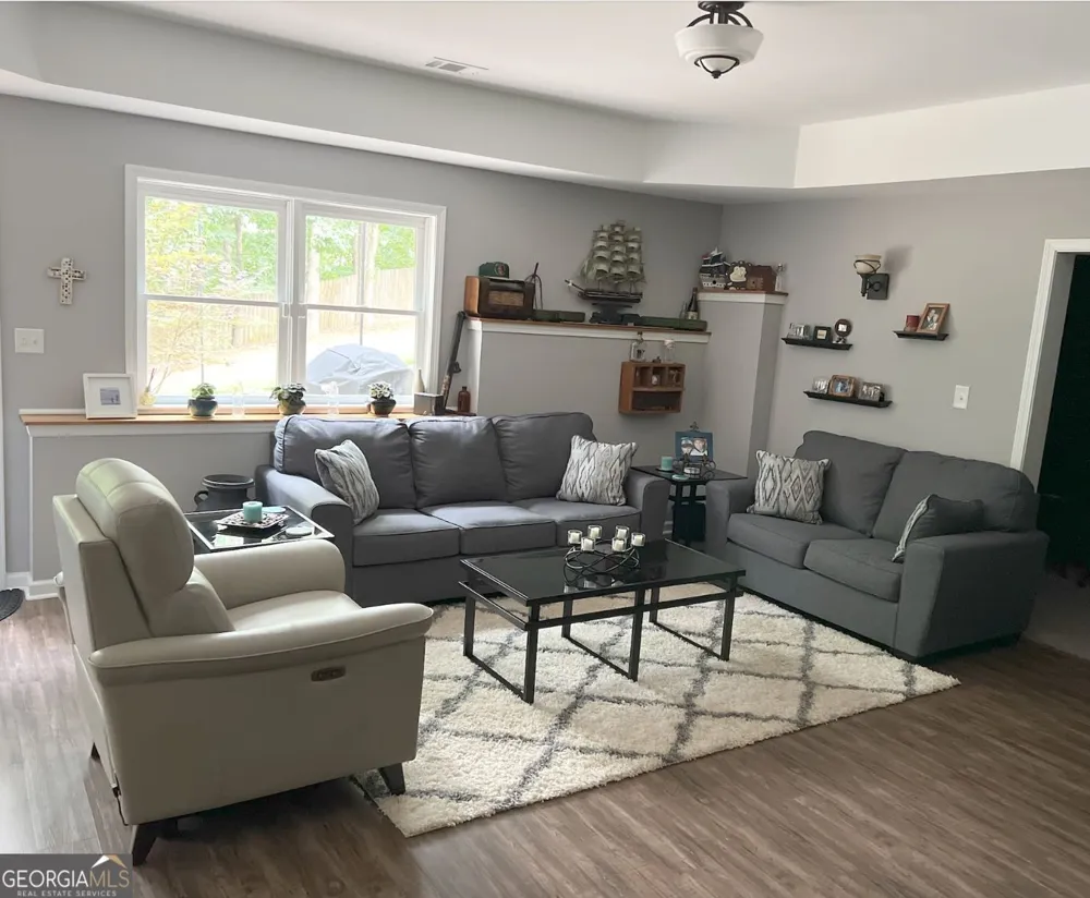 1005 Coleridge WAY Suwanee, GA 30024