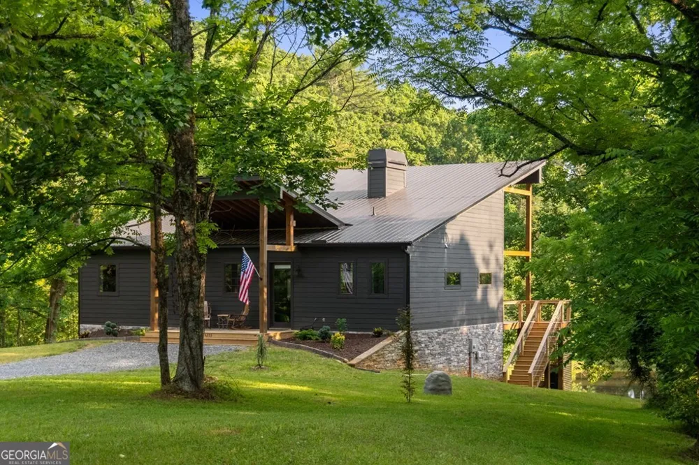 4275 Owltown RD Ellijay, GA 30536