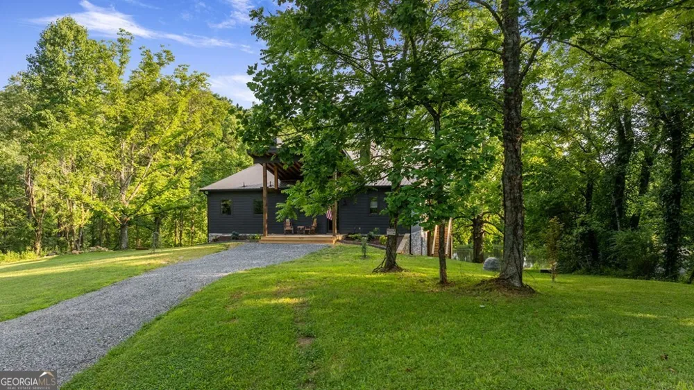 4275 Owltown RD Ellijay, GA 30536