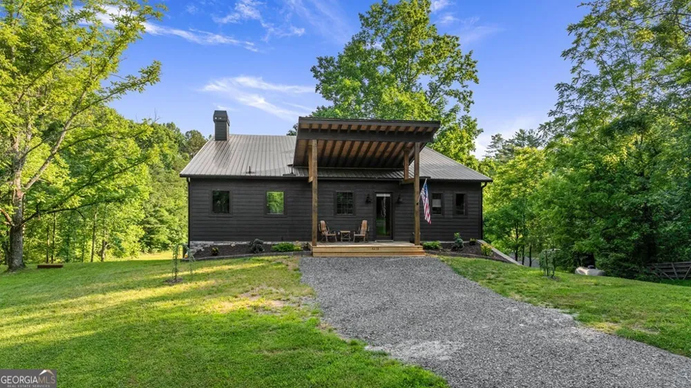 4275 Owltown RD Ellijay, GA 30536