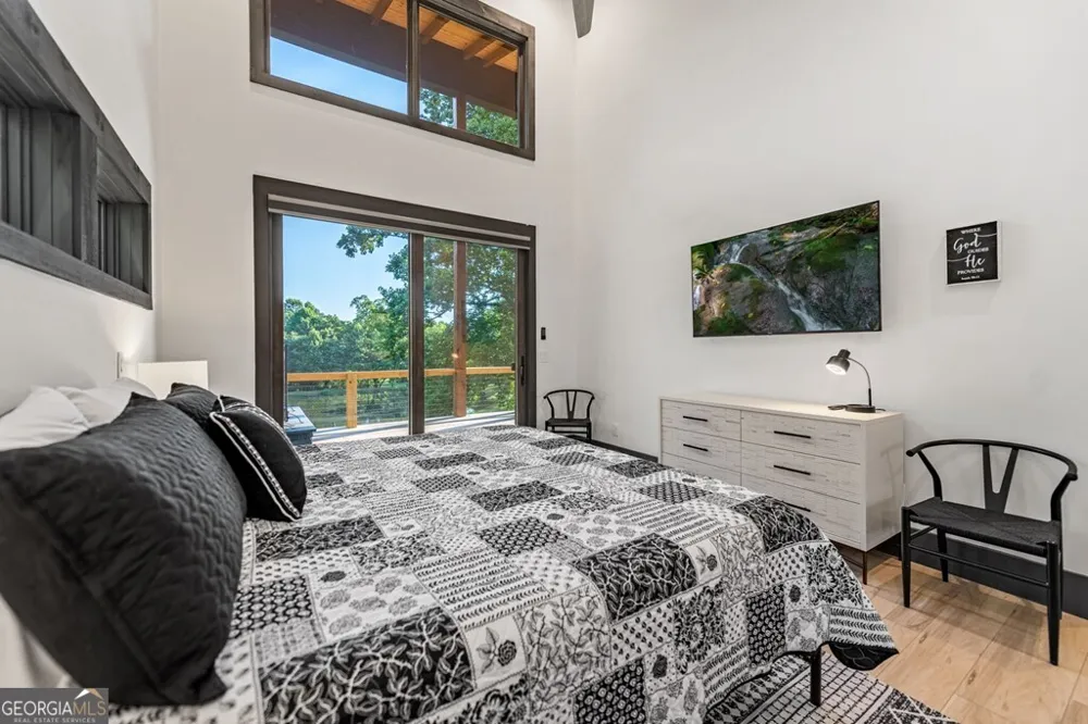 4275 Owltown RD Ellijay, GA 30536