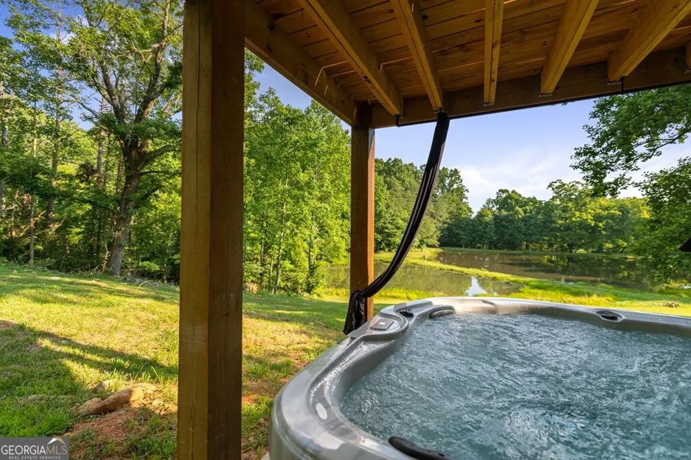 4275 Owltown RD Ellijay, GA 30536