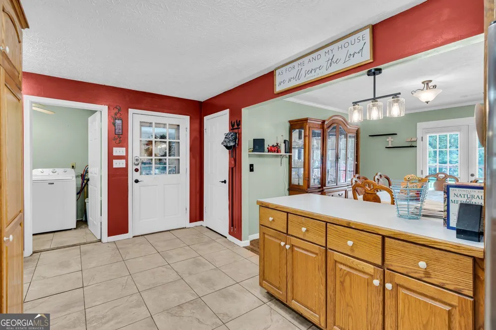 849 Swan Lake RD Stockbridge, GA 30281