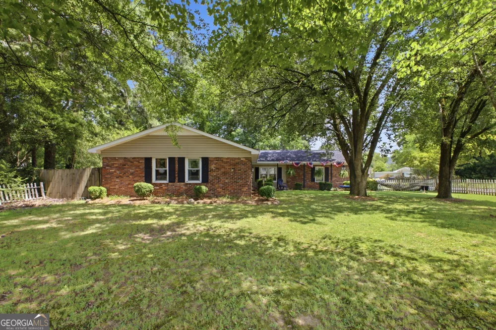 1 Brookcrest DR SW Rome, GA 30165
