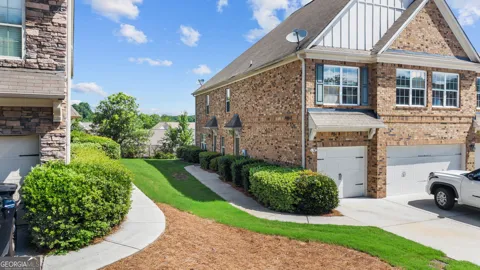 805 Pleasant Hill RD NW