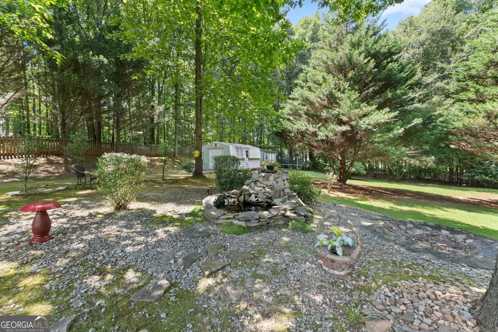 227 Still Water LN Jefferson, GA 30549