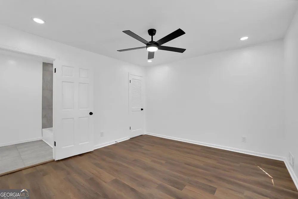 4247 Bingham CT Stone Mountain, GA 30083