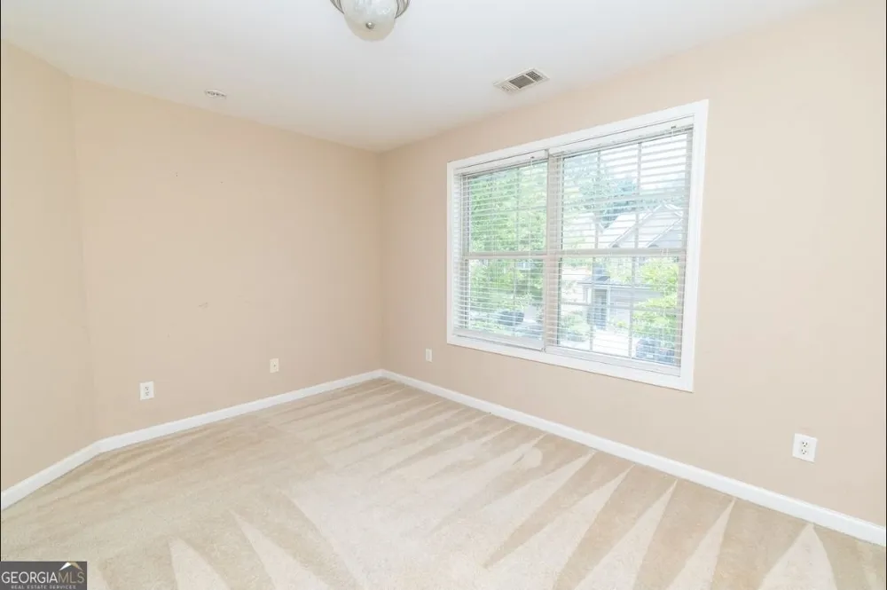 2039 Reavis BLF Conyers, GA 30012