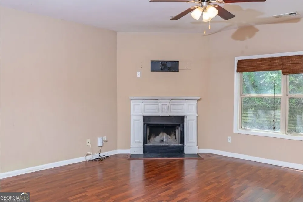 2039 Reavis BLF Conyers, GA 30012