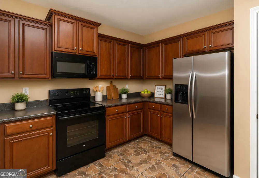 2039 Reavis BLF Conyers, GA 30012