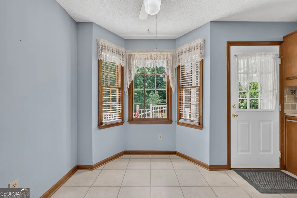 230 Pine Tree LN McDonough, GA 30252
