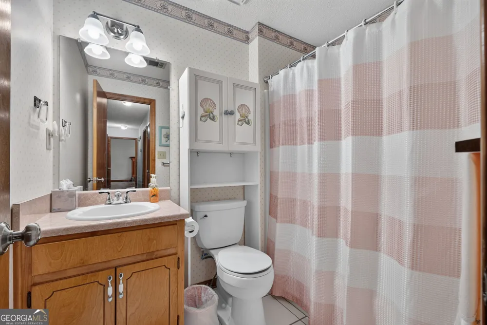 230 Pine Tree LN McDonough, GA 30252