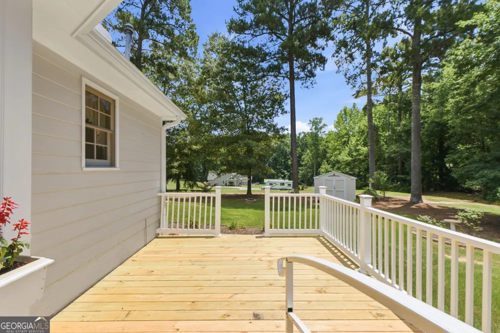 230 Pine Tree LN McDonough, GA 30252
