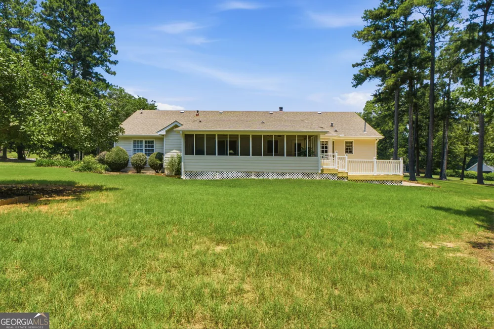 230 Pine Tree LN McDonough, GA 30252