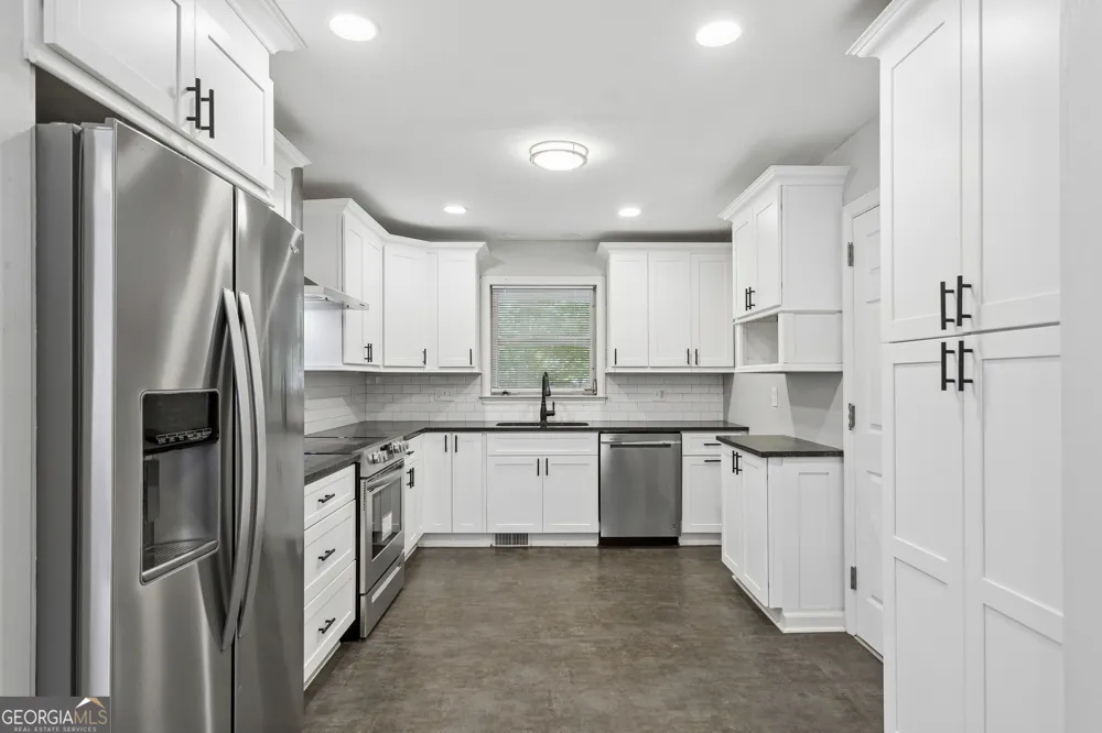 3690 Wisteria LN SE Smyrna, GA 30082