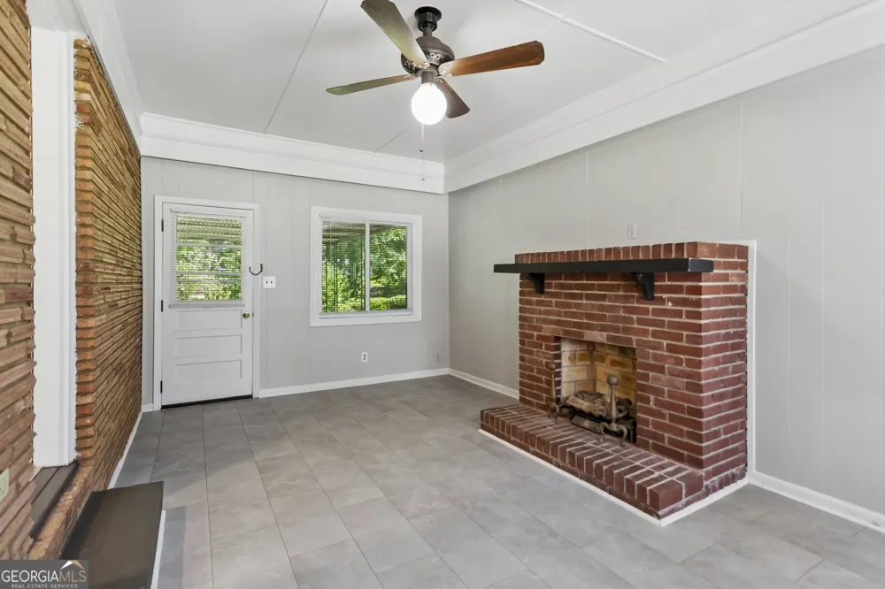 3690 Wisteria LN SE Smyrna, GA 30082