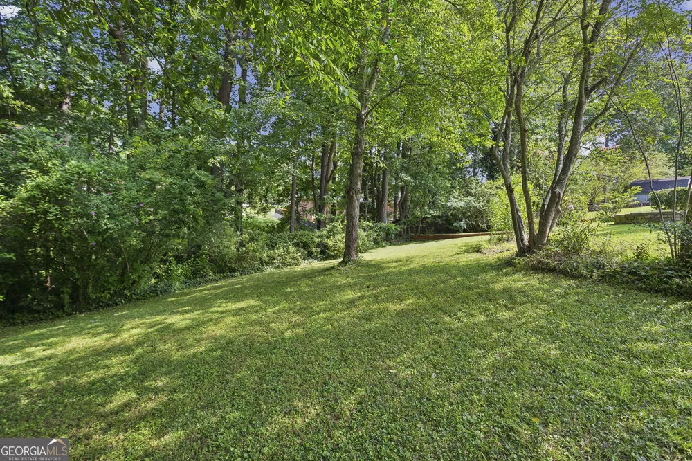3690 Wisteria LN SE Smyrna, GA 30082