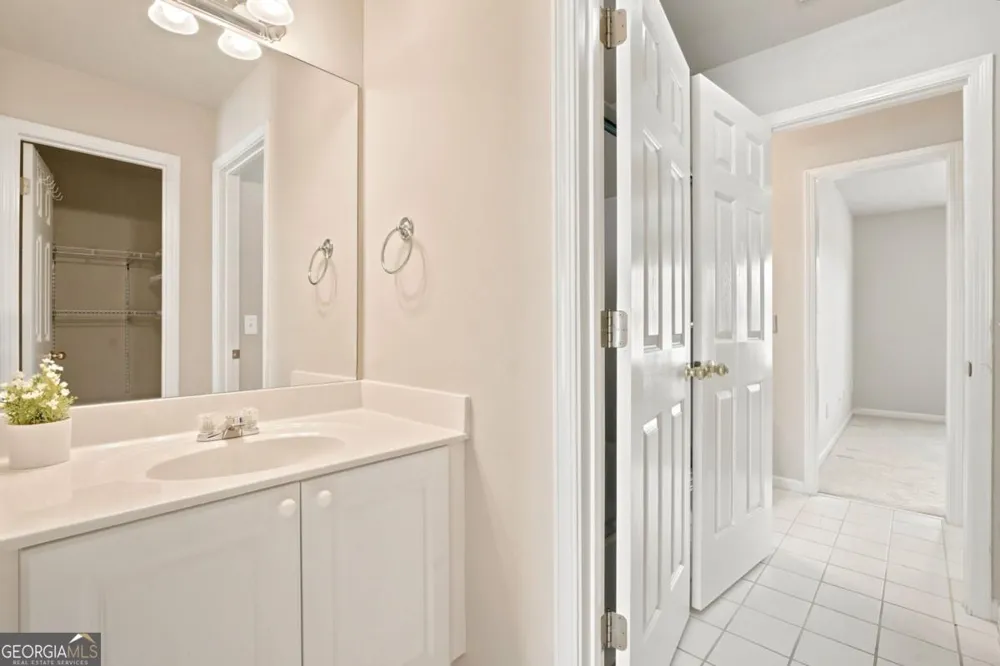 803 Rocky Ridge CT Canton, GA 30114