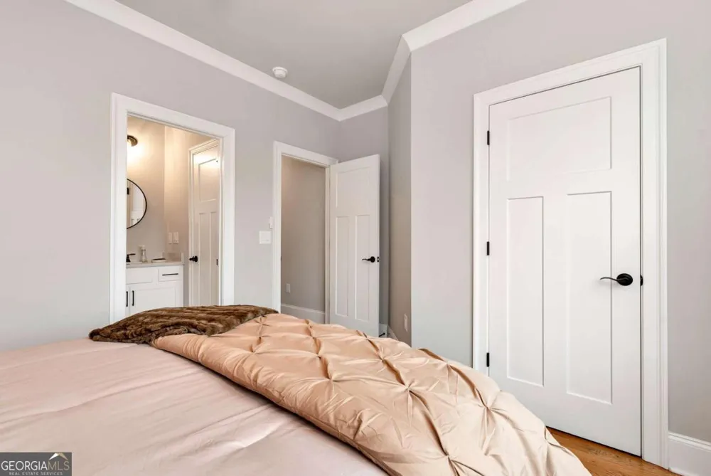 6140 Crescent Moon RDG Cumming, GA 30041