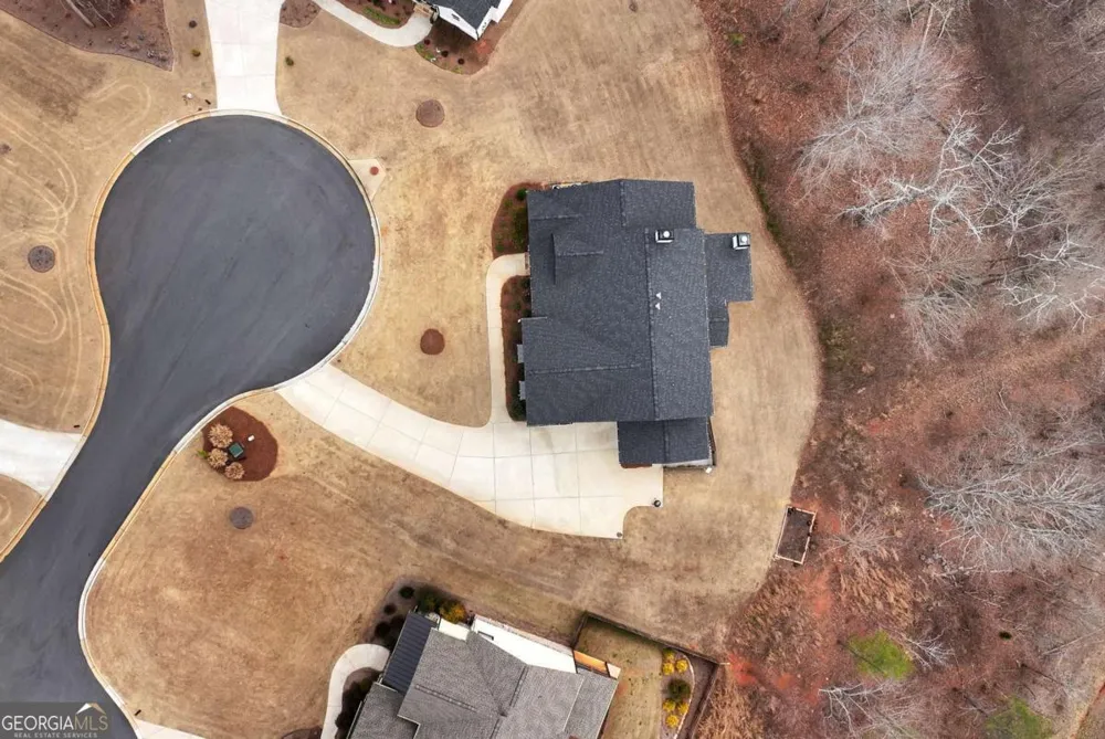 6140 Crescent Moon RDG Cumming, GA 30041