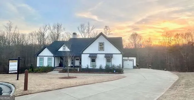 6140 Crescent Moon RDG Cumming, GA 30041