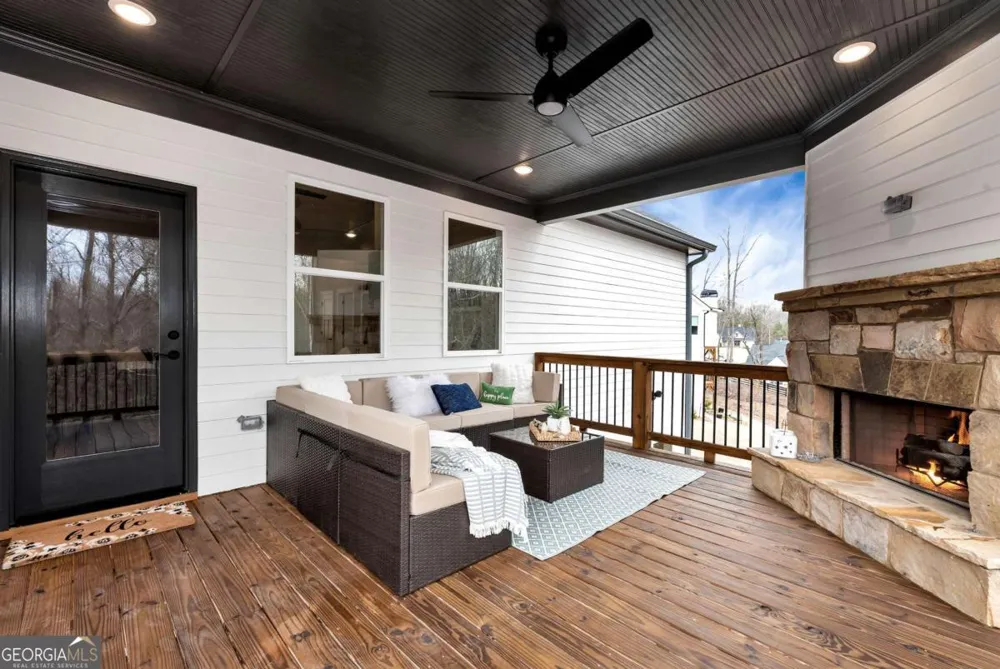 6140 Crescent Moon RDG Cumming, GA 30041