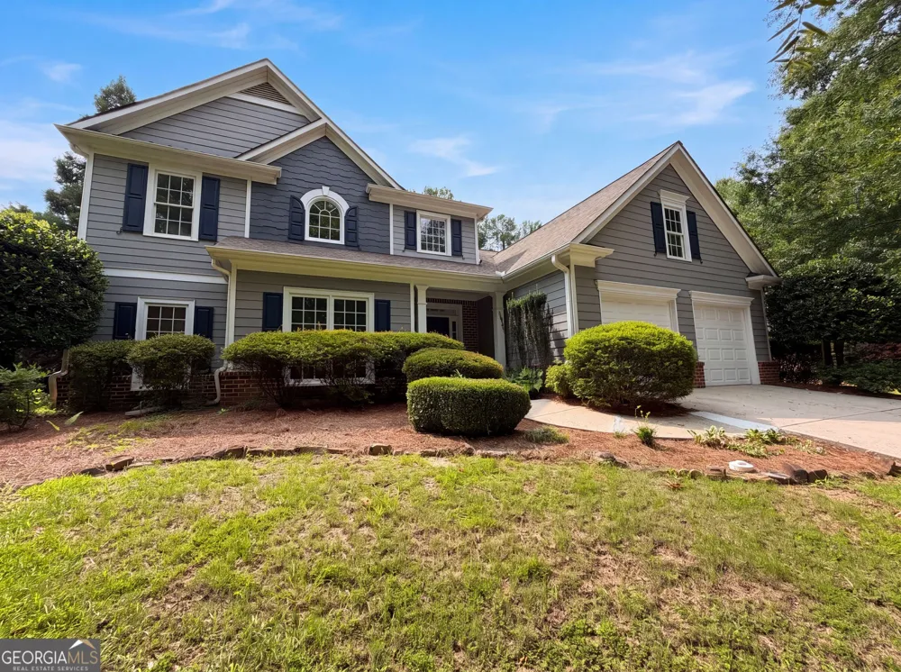8635 Amsbury WAY Cumming, GA 30041