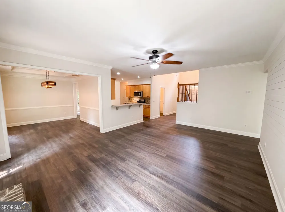 8635 Amsbury WAY Cumming, GA 30041