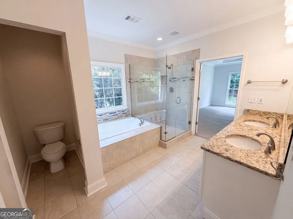 8635 Amsbury WAY Cumming, GA 30041
