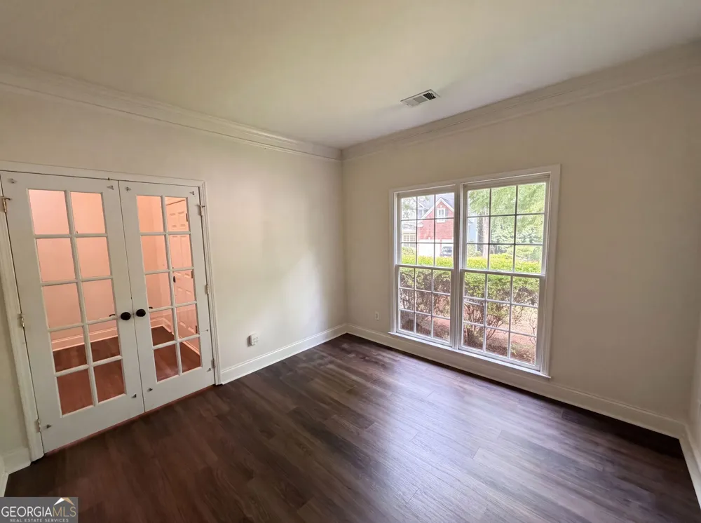 8635 Amsbury WAY Cumming, GA 30041