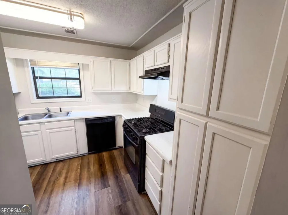 5935 Wintergreen RD Norcross, GA 30093