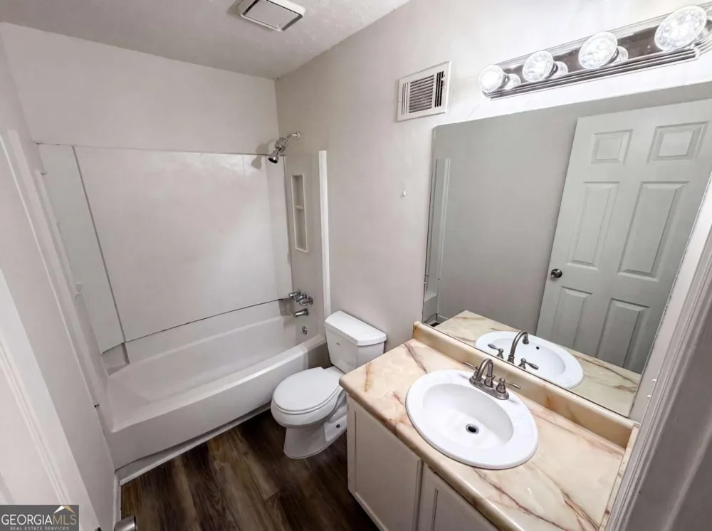 5935 Wintergreen RD Norcross, GA 30093