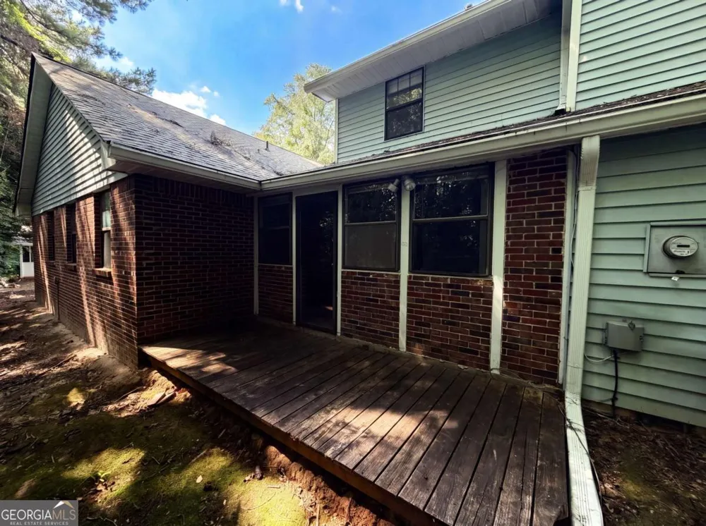 5935 Wintergreen RD Norcross, GA 30093