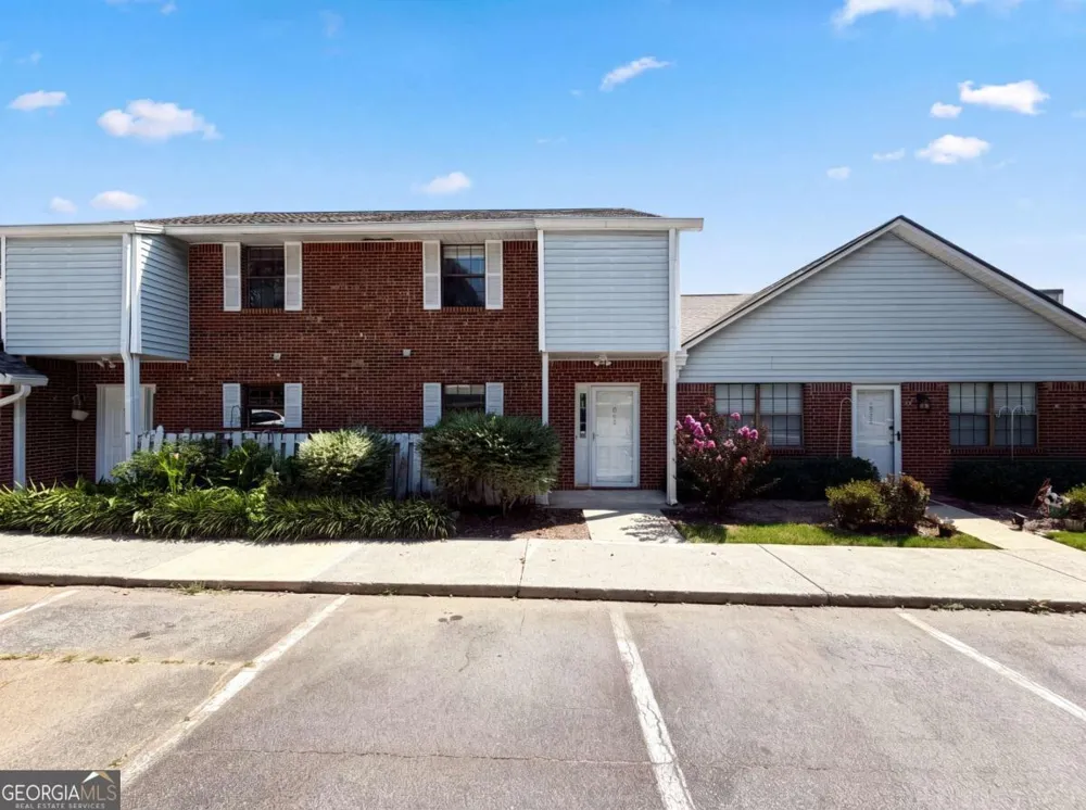 5935 Wintergreen RD Norcross, GA 30093
