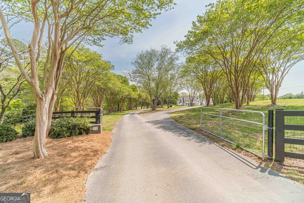 1271 Carl Davis RD Monroe, GA 30655