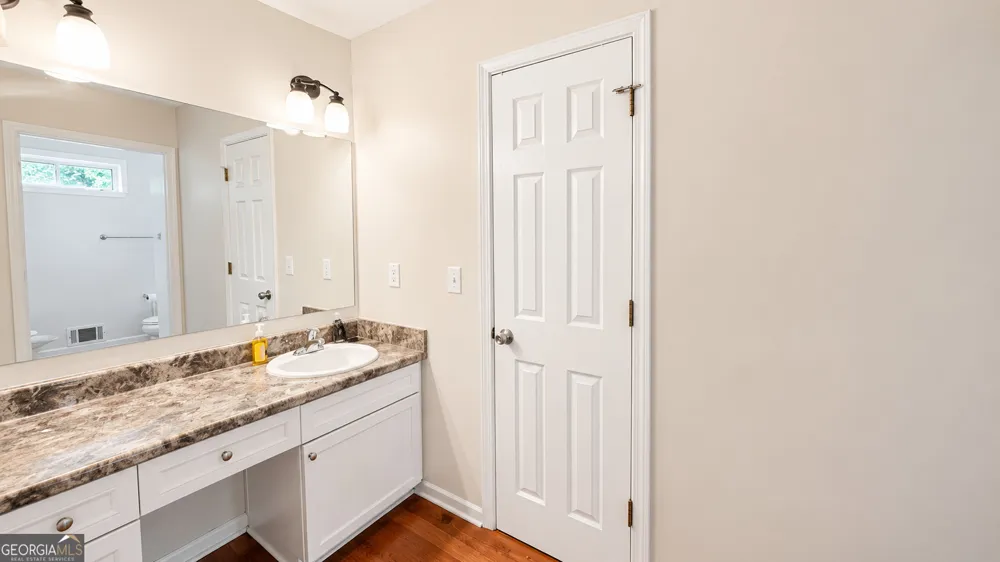 6679 Judy LN Riverdale, GA 30296
