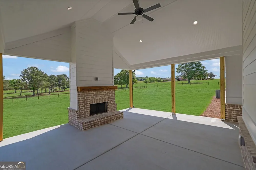3757 Lower Tanner Bridge RD Monroe, GA 30656