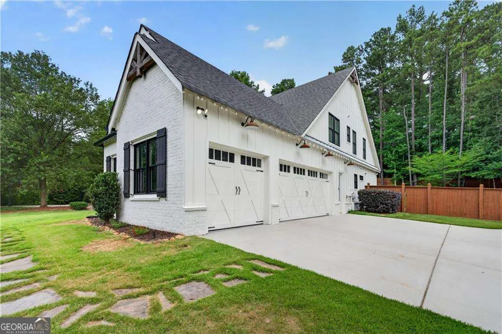 1009 Davenport CIR Powder Springs, GA 30127