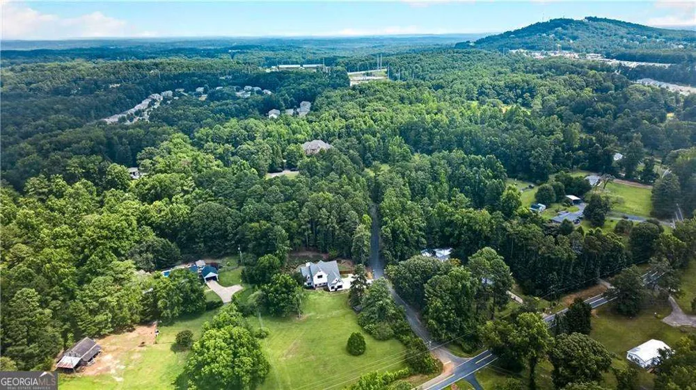 1009 Davenport CIR Powder Springs, GA 30127