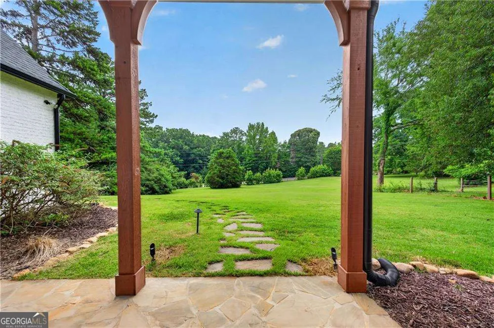 1009 Davenport CIR Powder Springs, GA 30127